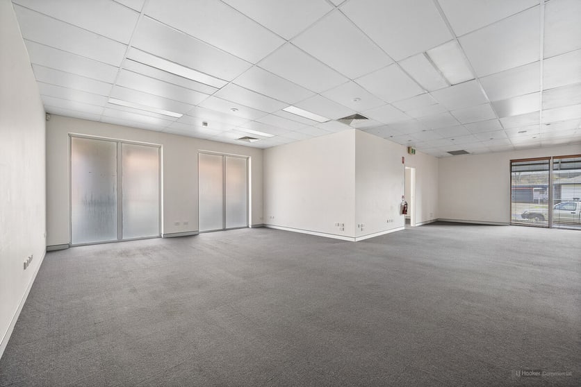 Click to view all images Suite 1/13 Kitchener Street East Toowoomba QLD 4350 - Image 2
