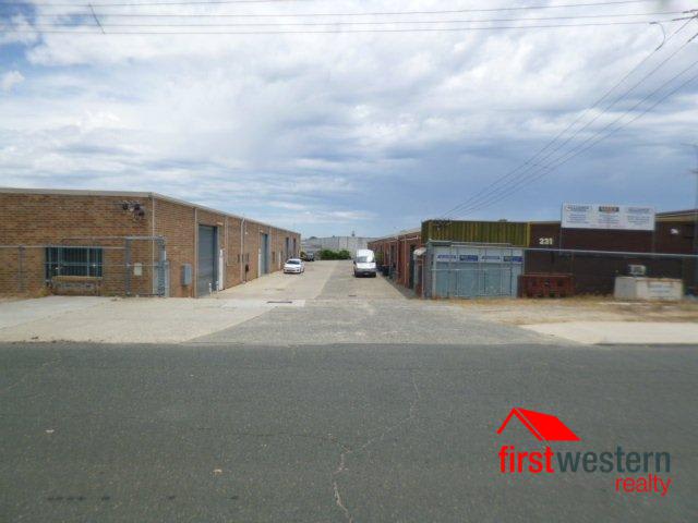 Click to view all images 5/231 Bank Street Welshpool WA 6106 - Image 2