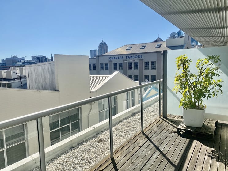 Click to view all images Level 4, 8/35 Buckingham Street Surry Hills NSW 2010 - Image 1