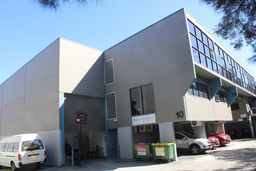 Click to view all images 10/16 - 18 Northumberland Road Caringbah NSW 2229 - Image 1