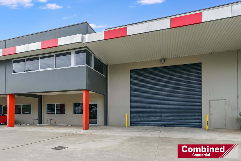 Click to view all images 2/2-4 Gallipoli Street Smeaton Grange NSW 2567 - Image 3