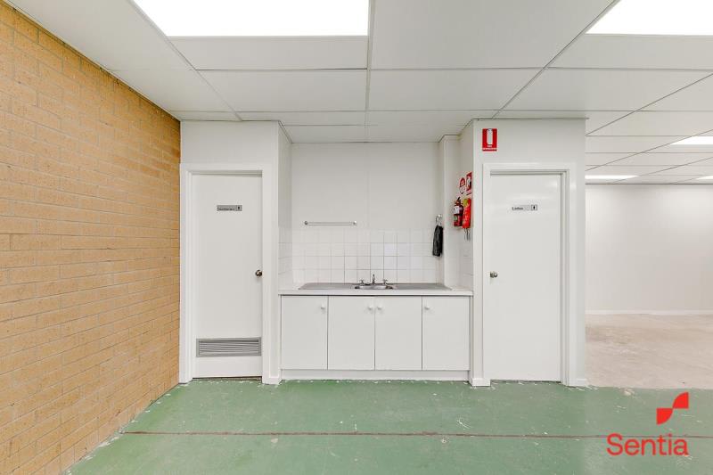 Click to view all images Level 1 Unit 4/52 Hoskins Street Mitchell ACT 2911 - Image 2