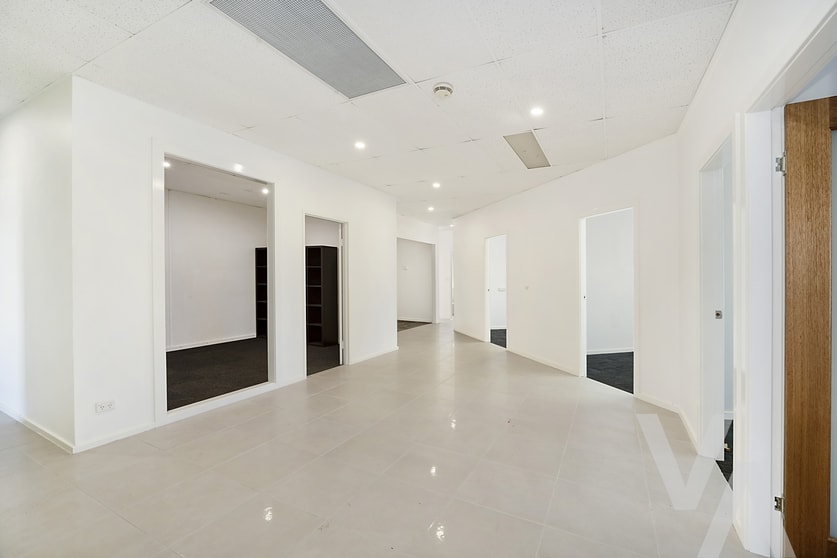 Click to view all images 4 Alfred Close East Maitland NSW 2323 - Image 3