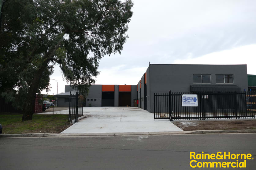Click to view all images Norwich Road Ingleburn NSW 2565 - Image 3