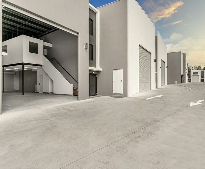 Click to view all images 11/48 Hutchinson Street Burleigh Heads QLD 4220 - Image 2