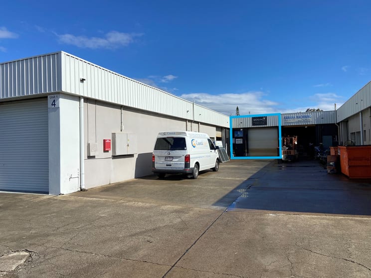Unit 3/4 Commerce Avenue Warana QLD 4575 - Image 1