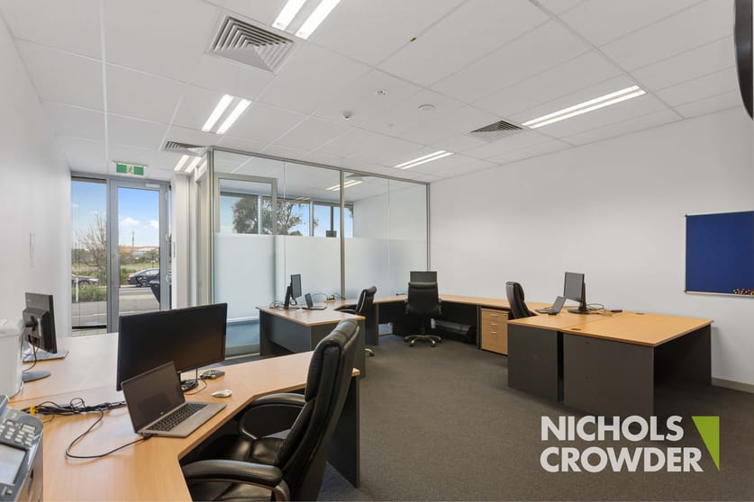 Click to view all images 2/296 Bay Road Cheltenham VIC 3192 - Image 1