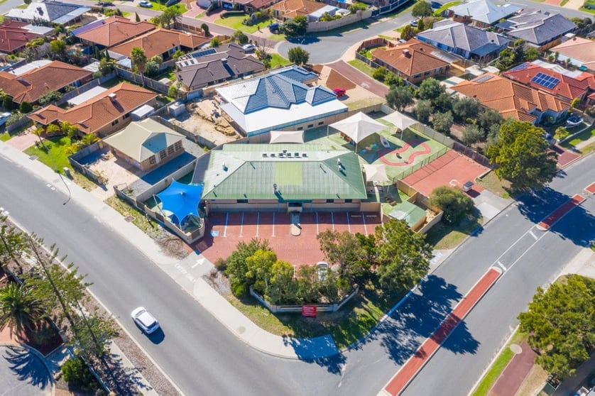 Click to view all images 14 Rothesay Heights Mindarie WA 6030 - Image 1