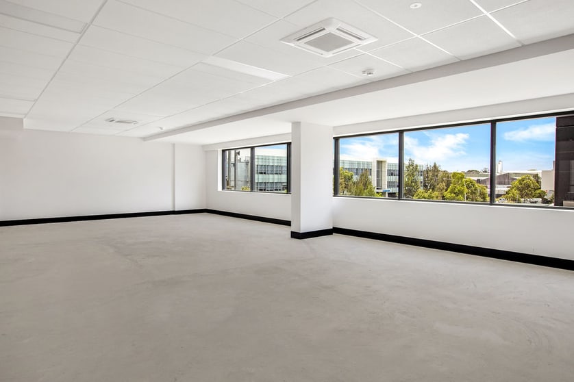 Click to view all images W-01 & C-105/17 Wurrook Circuit Caringbah NSW 2229 - Image 3