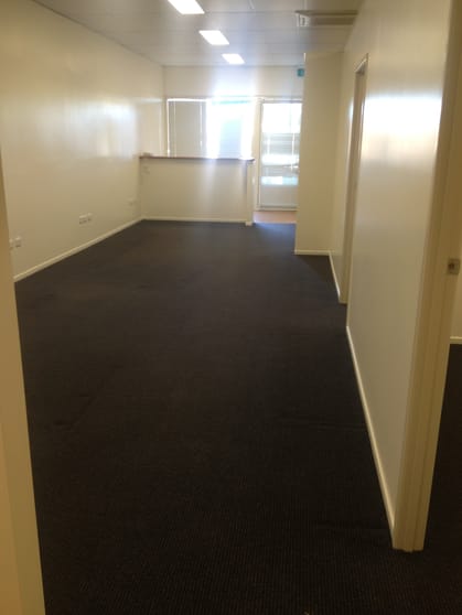 Click to view all images D/2 Emperor Drive Andergrove QLD 4740 - Image 2