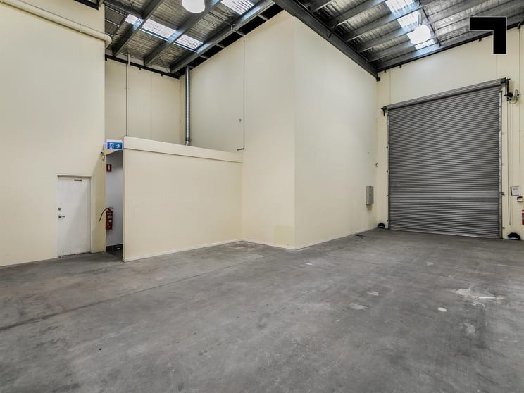 Click to view all images 9/20 Duerdin Street Notting Hill VIC 3168 - Image 3
