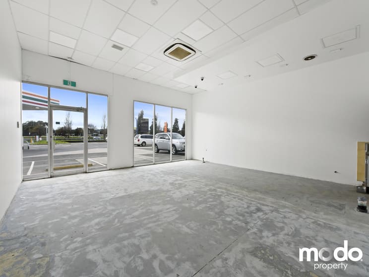 Click to view all images 4/43-45 Vesper Drive Narre Warren VIC 3805 - Image 3