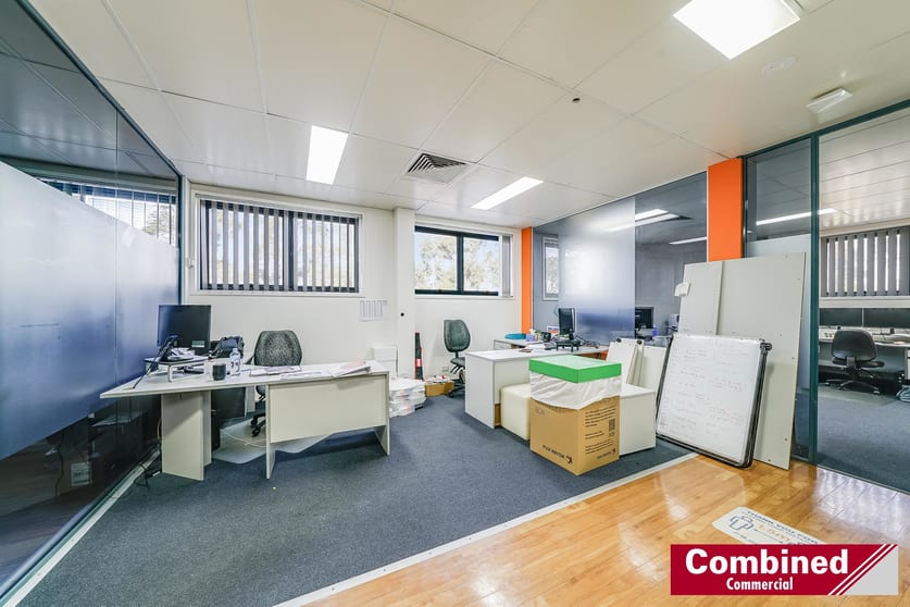 Click to view all images 15/38 Exchange Parade Narellan NSW 2567 - Image 2