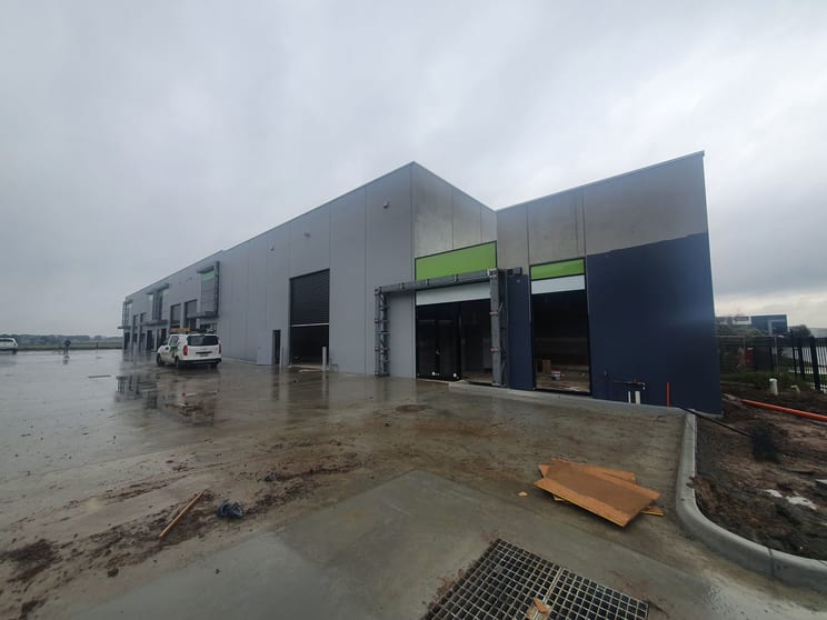 Click to view all images 9/37 Industrial Circuit Cranbourne West VIC 3977 - Image 2