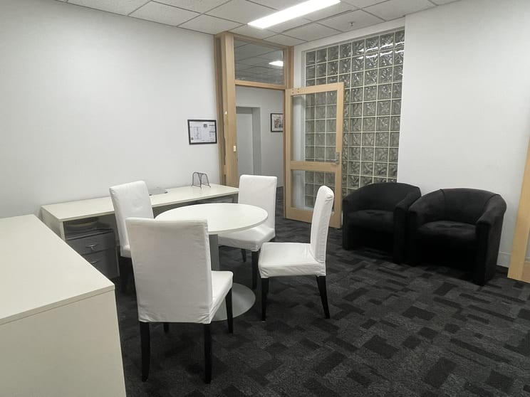Click to view all images 65 Brougham Street Geelong VIC 3220 - Image 2