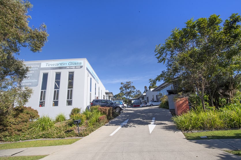 Click to view all images Suites 1&2/4 Selkirk Drive Noosaville QLD 4566 - Image 1