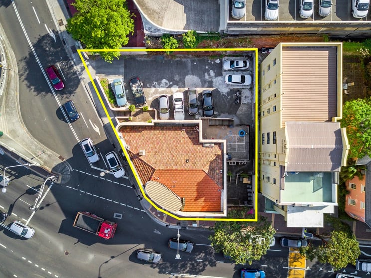 Click to view all images Ground Floor/136 New South Head Road Edgecliff NSW 2027 - Image 2