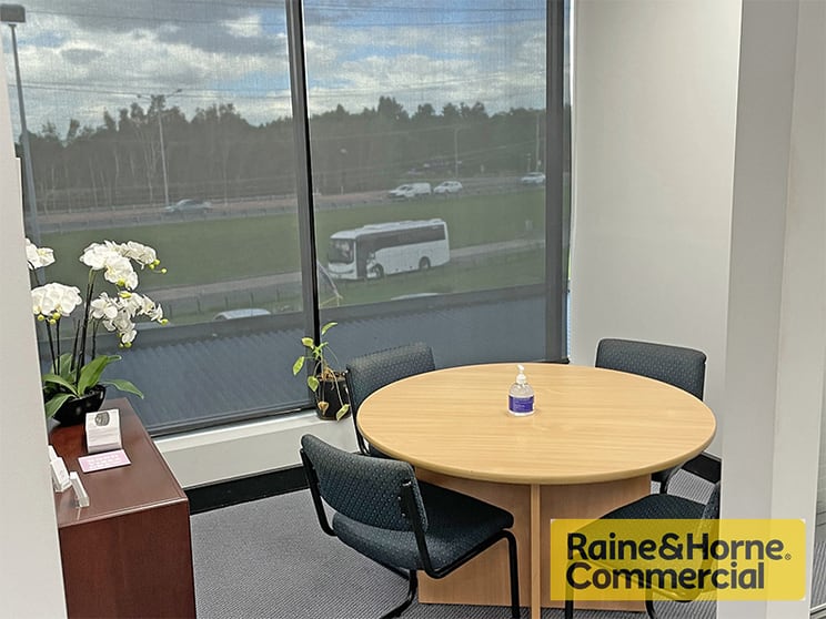 Click to view all images 10A/104 Gympie Road Strathpine QLD 4500 - Image 2