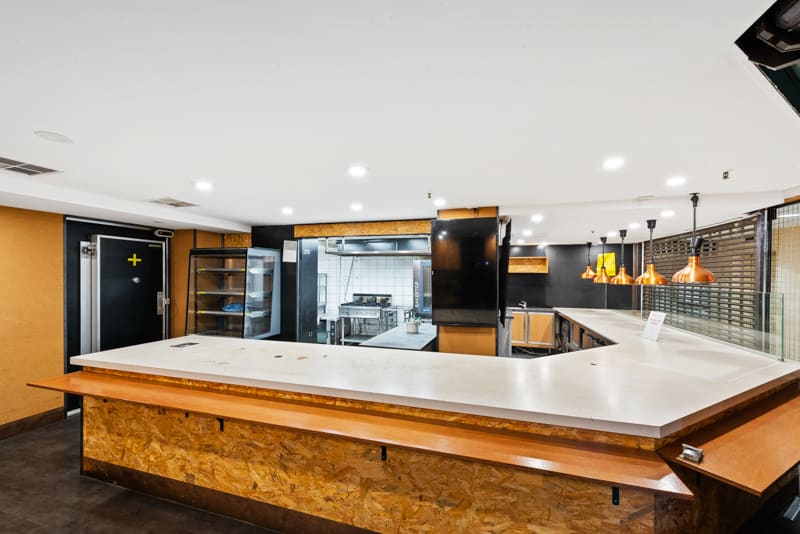 Click to view all images Shop 4/2 Bridge Street Sydney NSW 2000 - Image 2