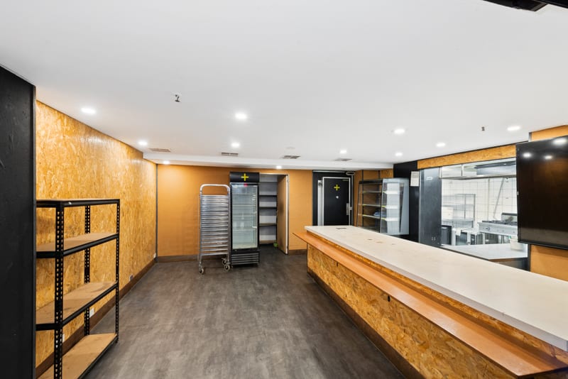 Click to view all images Shop 4/2 Bridge Street Sydney NSW 2000 - Image 3