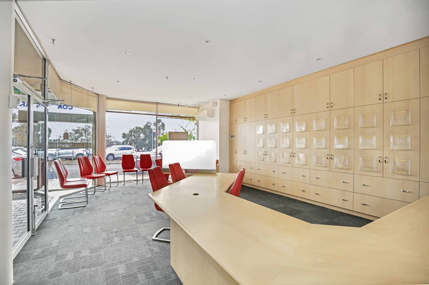 Click to view all images 16C McCartin Street Leongatha VIC 3953 - Image 2