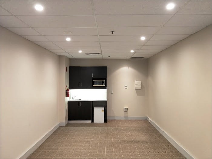 Click to view all images Brookvale NSW 2100 - Image 2