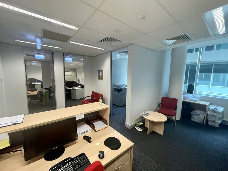 Click to view all images Level 6, Suite 164/10 Park Road Hurstville NSW 2220 - Image 1