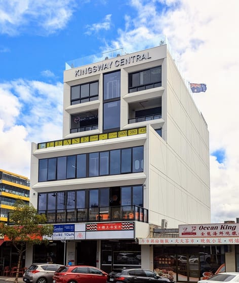 Click to view all images 202/73-75 Kingsway Glen Waverley VIC 3150 - Image 2