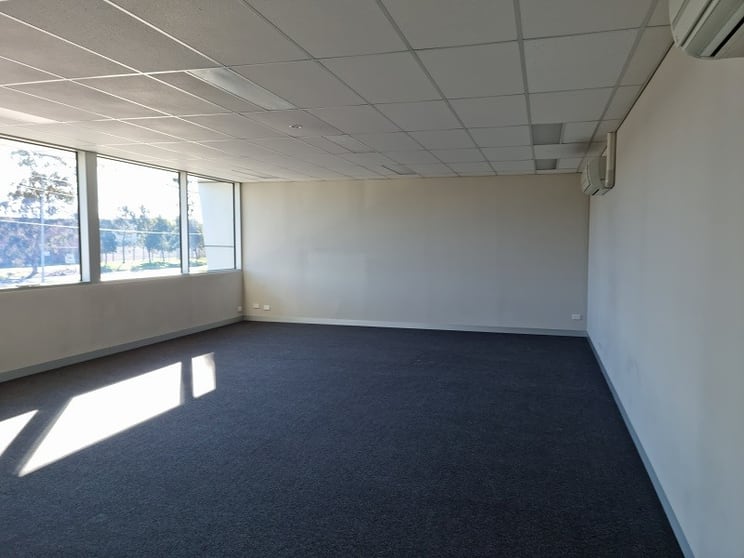 Click to view all images 2/2 Tullamarine Park Road Tullamarine VIC 3043 - Image 2