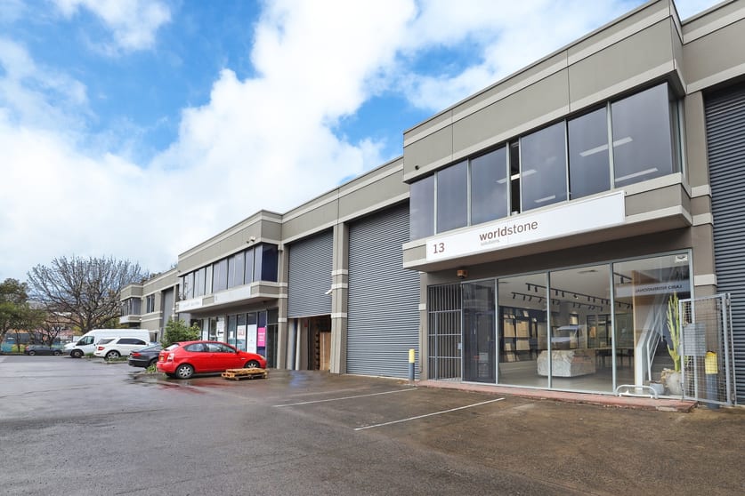 Click to view all images 13/198-222 Young Street Waterloo NSW 2017 - Image 2