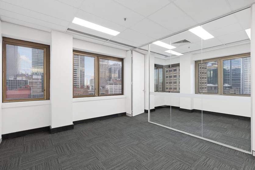Click to view all images 1402/447 Kent Street Sydney NSW 2000 - Image 3