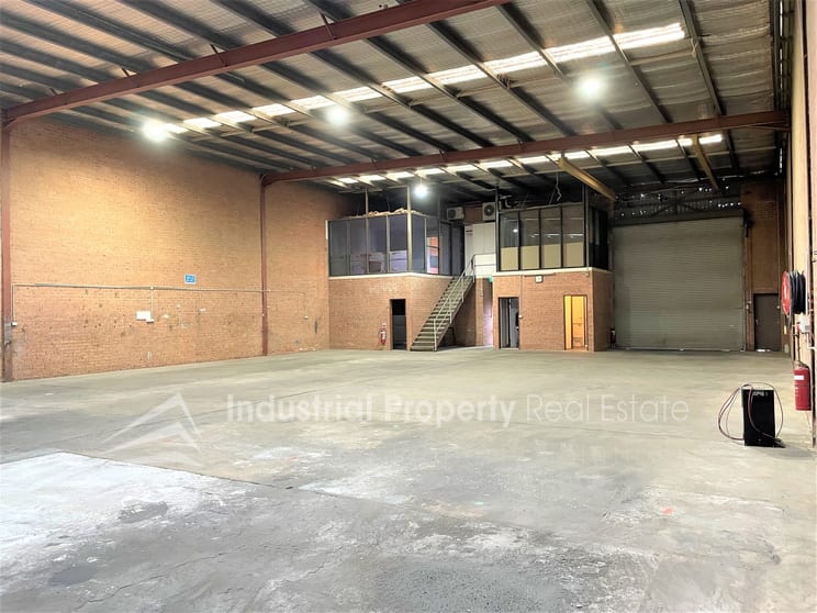 Click to view all images Wetherill Park NSW 2164 - Image 2