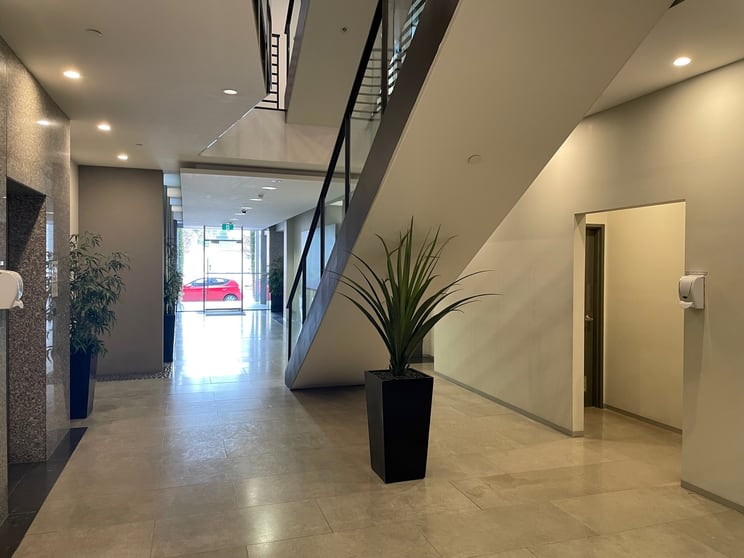 Click to view all images 3/50 Upper Heidelberg Road Ivanhoe VIC 3079 - Image 3