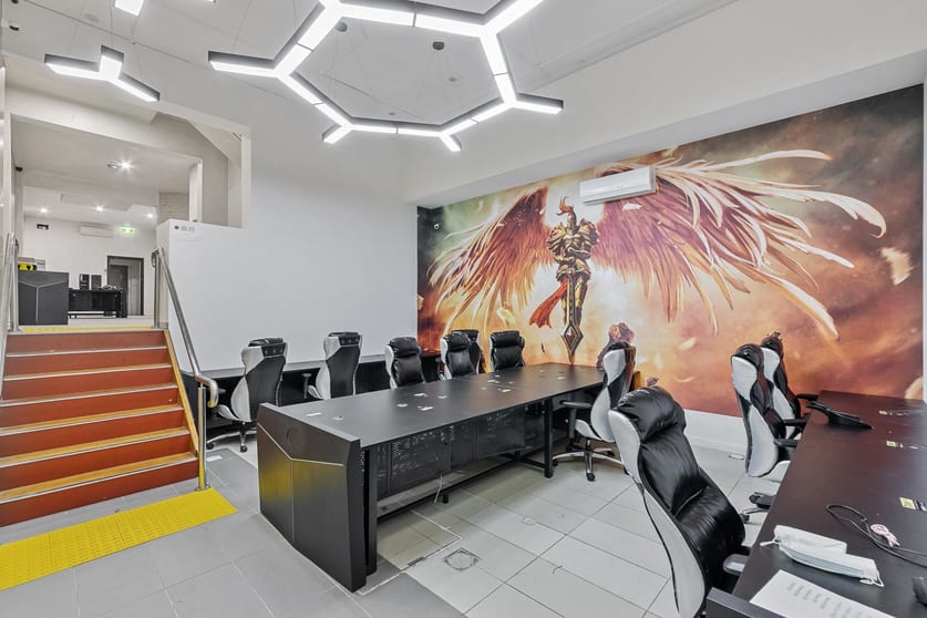 Click to view all images 644 Glenferrie Road Hawthorn VIC 3122 - Image 3