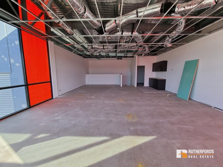 Click to view all images 20 Graystone Court Epping VIC 3076 - Image 3