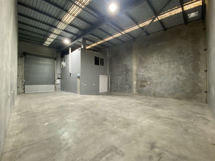 Click to view all images Virginia QLD 4014 - Image 2