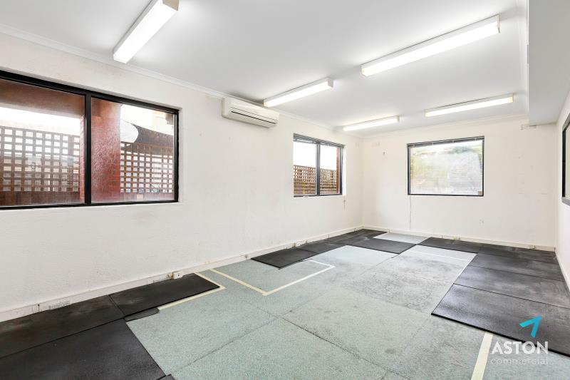 Click to view all images 129 Thomas Street Brighton East VIC 3187 - Image 3