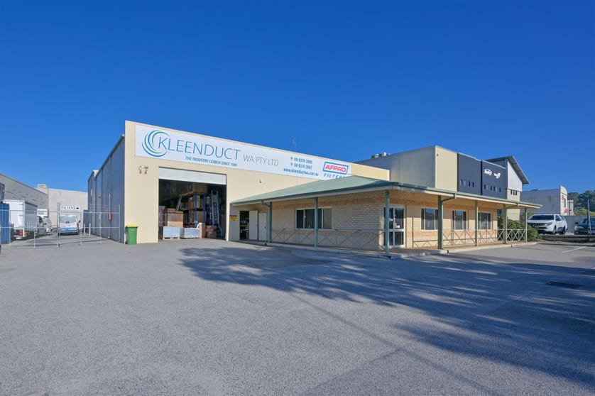 Click to view all images 17 McDonald Street Bassendean WA 6054 - Image 2
