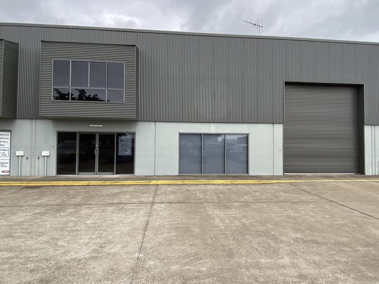 Click to view all images 5/47-49 Islander Road Pialba QLD 4655 - Image 1