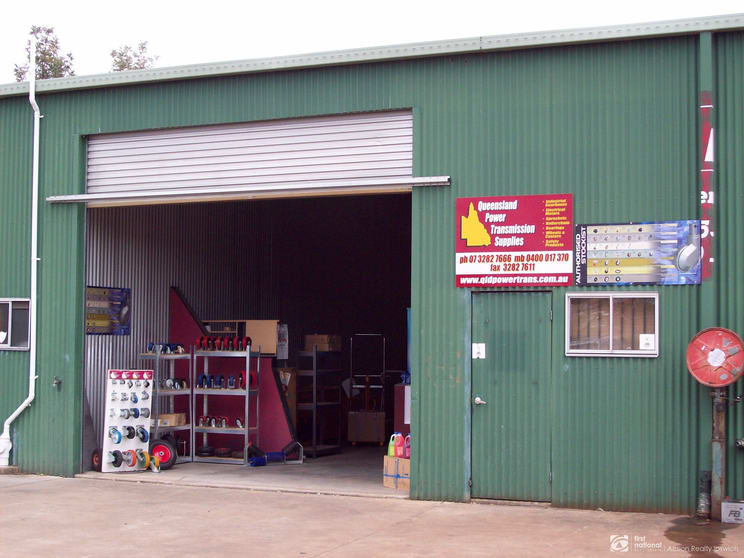 Click to view all images 2/47a Tiger Street West Ipswich QLD 4305 - Image 2
