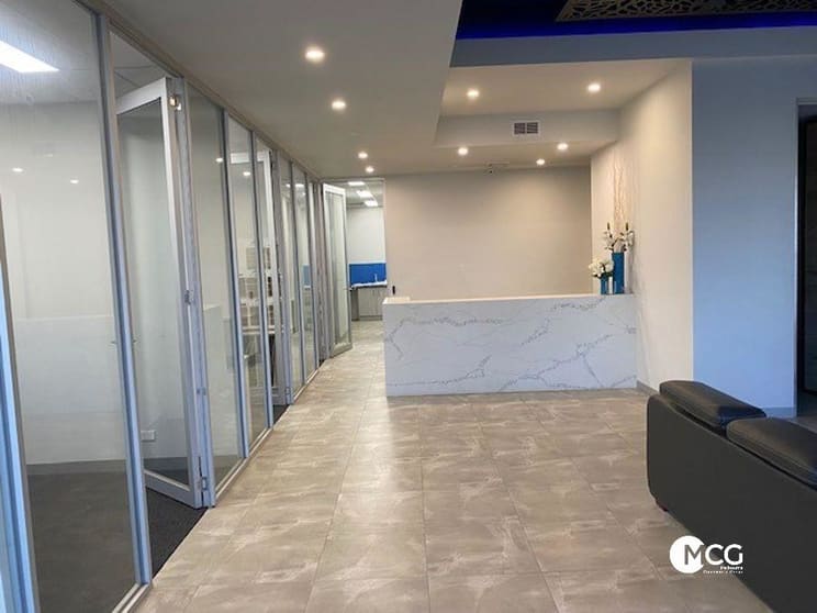 Click to view all images 5/562 Geelong Road Brooklyn VIC 3012 - Image 3