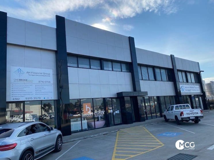6/562 Geelong Road Brooklyn VIC 3012 - Image 2