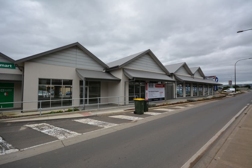 Click to view all images Shop 2, 215 Port Road Aldinga SA 5173 - Image 3