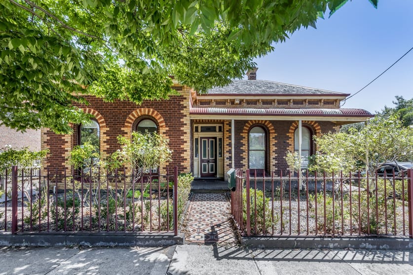 Click to view all images 129 Wellington Street St Kilda VIC 3182 - Image 1