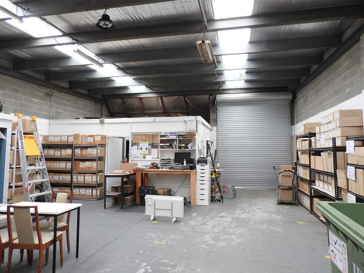 Click to view all images 7 Nicholls Court Mordialloc VIC 3195 - Image 3
