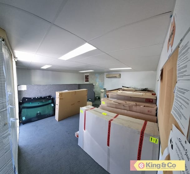Click to view all images Coopers Plains QLD 4108 - Image 2