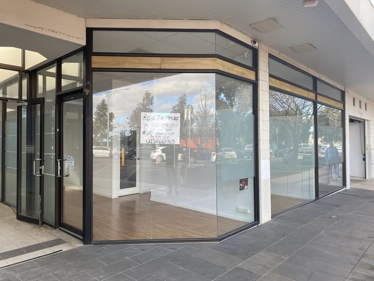 Click to view all images 4/265/273 High Street Melton VIC 3337 - Image 2