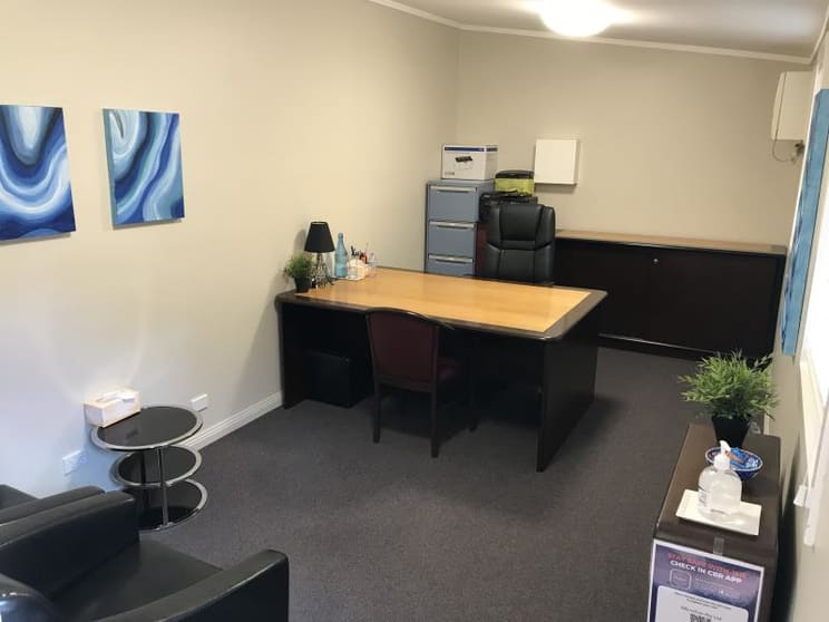 Click to view all images Ground Unit 5/27 Manuka Circle Forrest ACT 2603 - Image 2