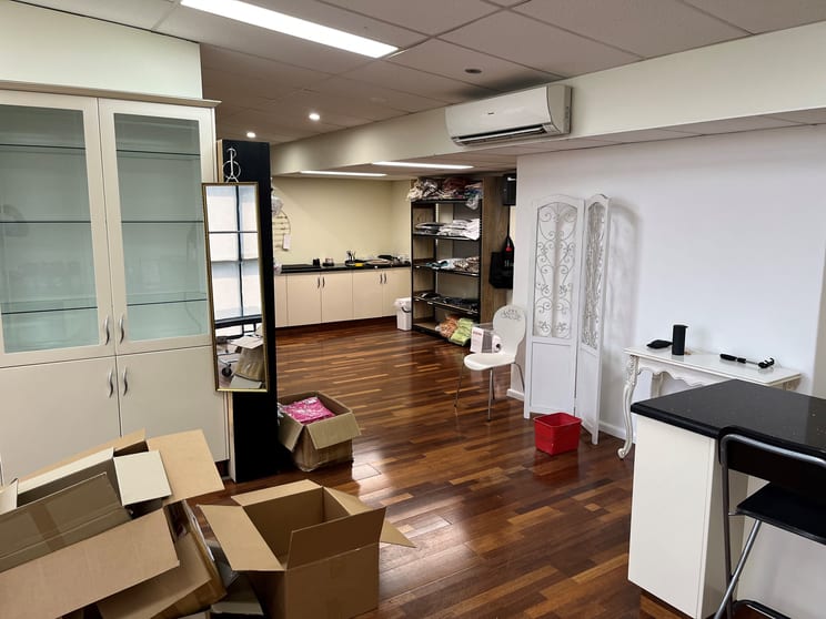 Click to view all images 12C/16-18 Northumberland Road Caringbah NSW 2229 - Image 2