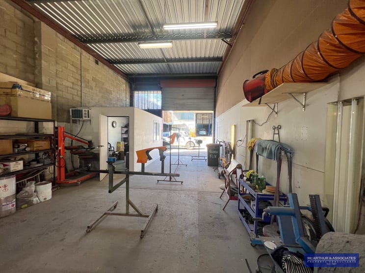 Click to view all images Lawnton QLD 4501 - Image 3